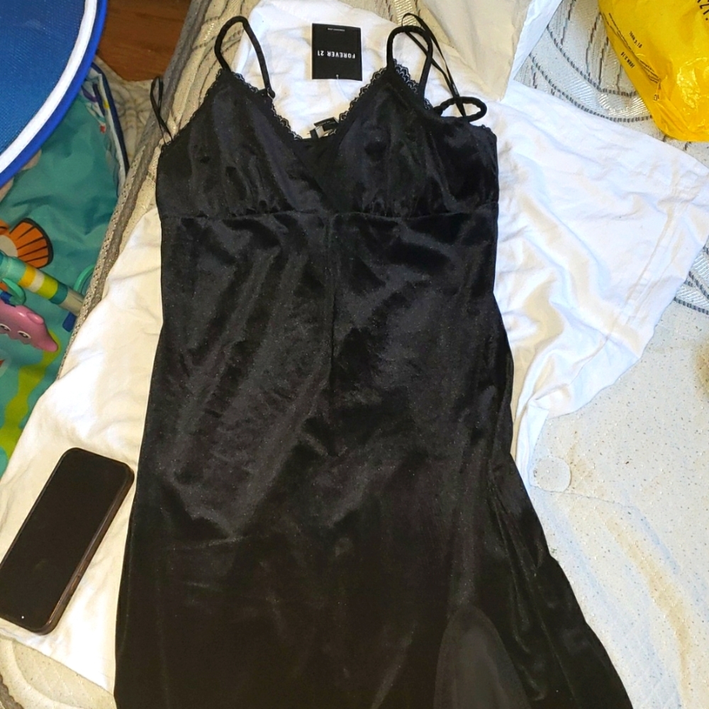 Dresss up to the knees